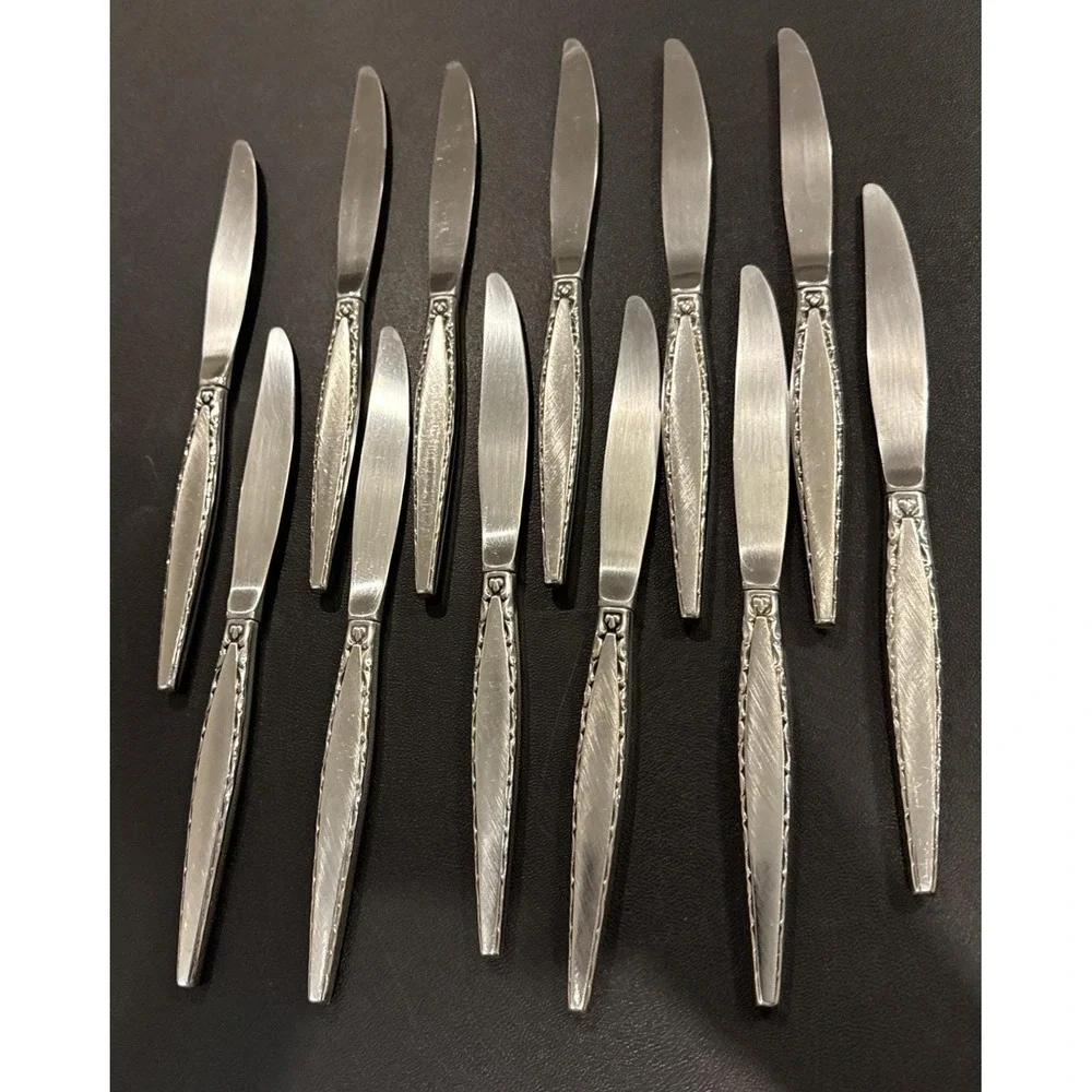 Oneida Community Venetia Stainless Steel‎ Dinner Knife Set Of 12 MCM Vintage
